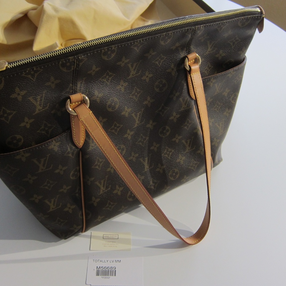 LOUIS VUITTON TOTALLY MM TOTE BAG MINT CONDITION